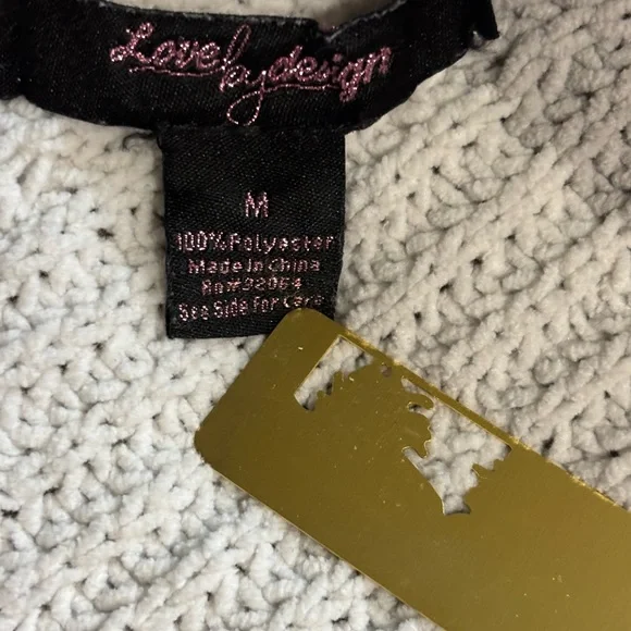 Love By Design Neutral Stripe V-Neck Sweater Size M - Picture 7 of 8